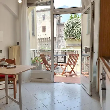 Dimora Al Castello 아파트 트렌토